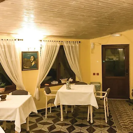 Five-bedroom Holiday In Σπίτι διακοπών *