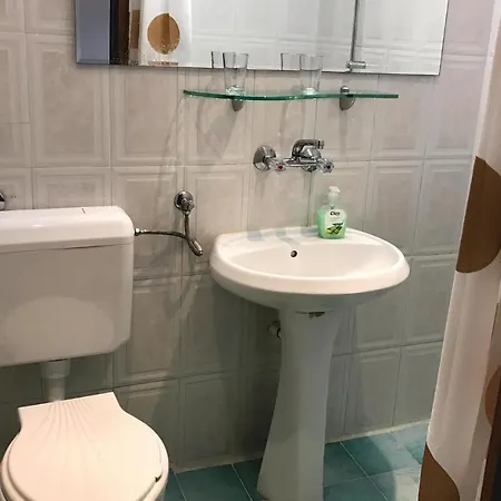Σπίτι διακοπών Five-bedroom Holiday In *