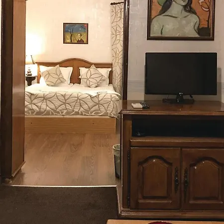 Five-bedroom Holiday In *